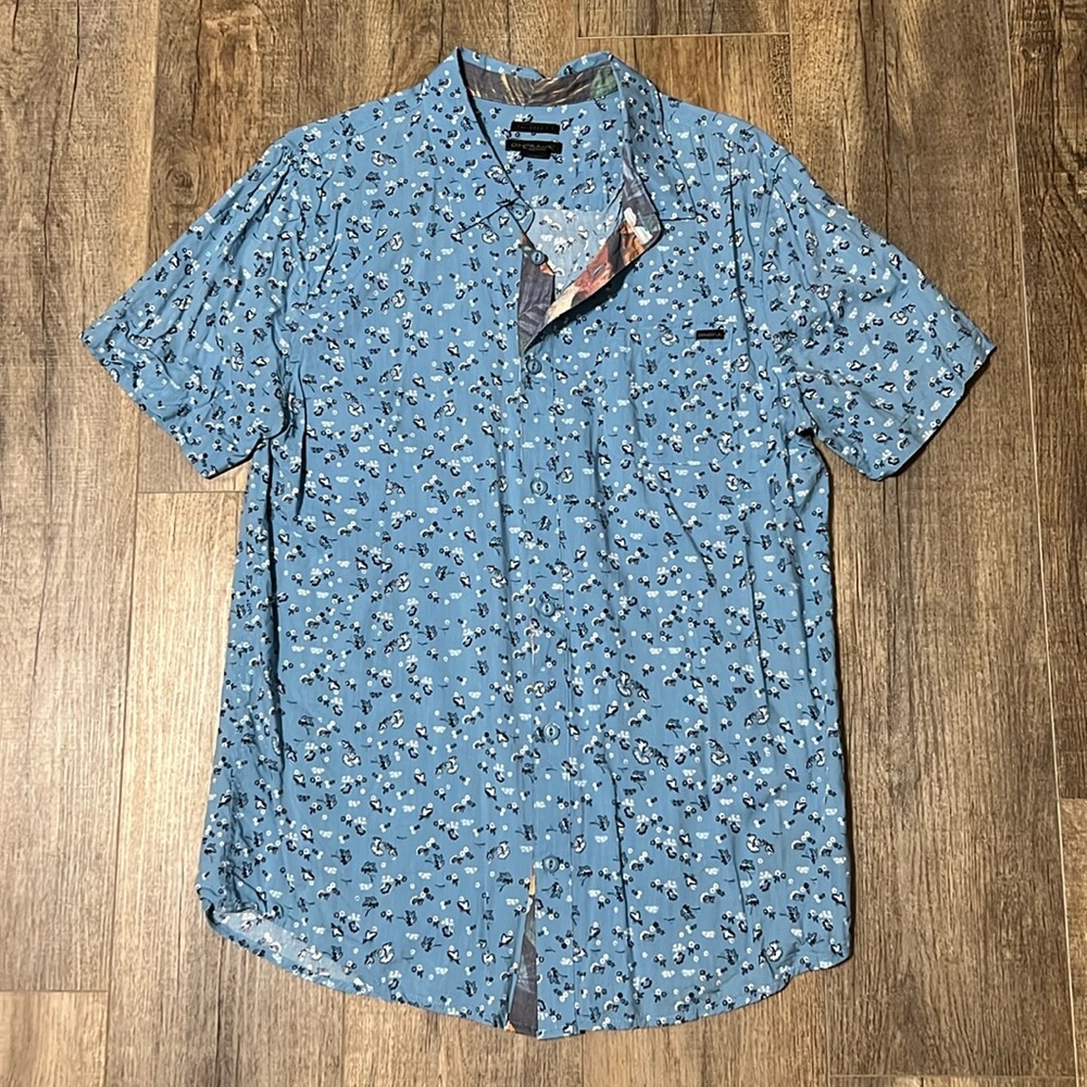 O’Neill Men’s Tailored Fit Button Down-Large